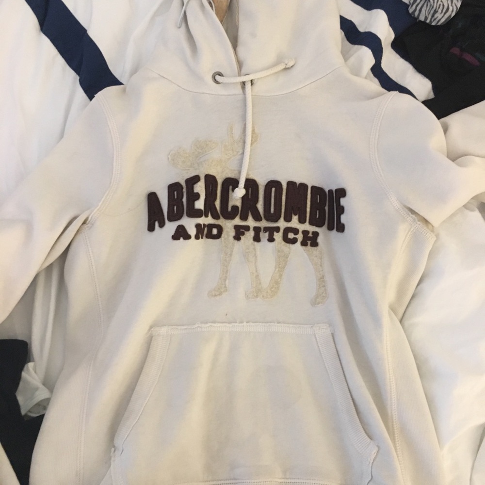White hoodie